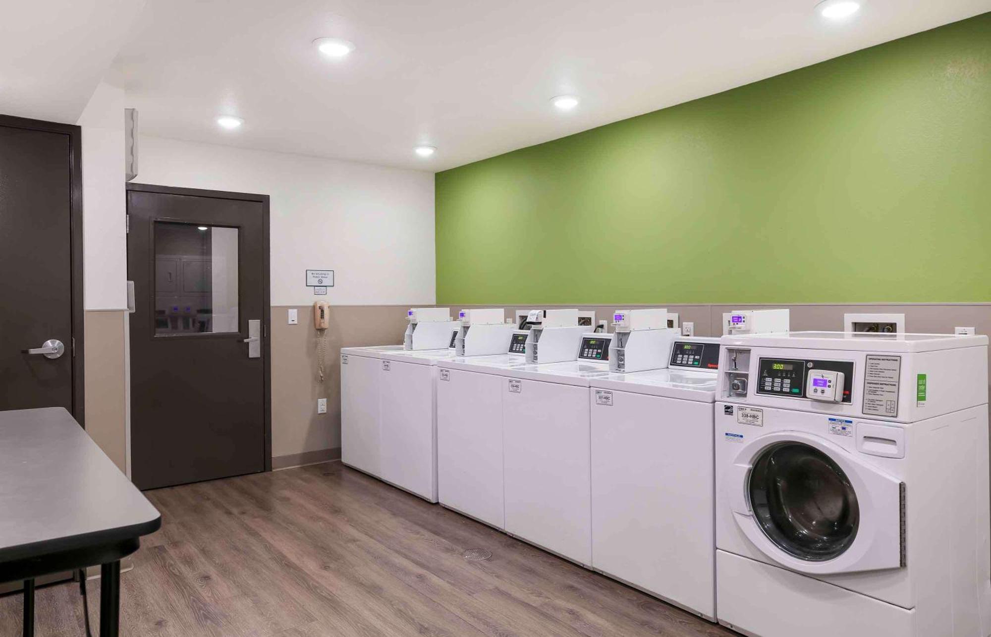 Extended Stay America Suites - Providence Kültér fotó